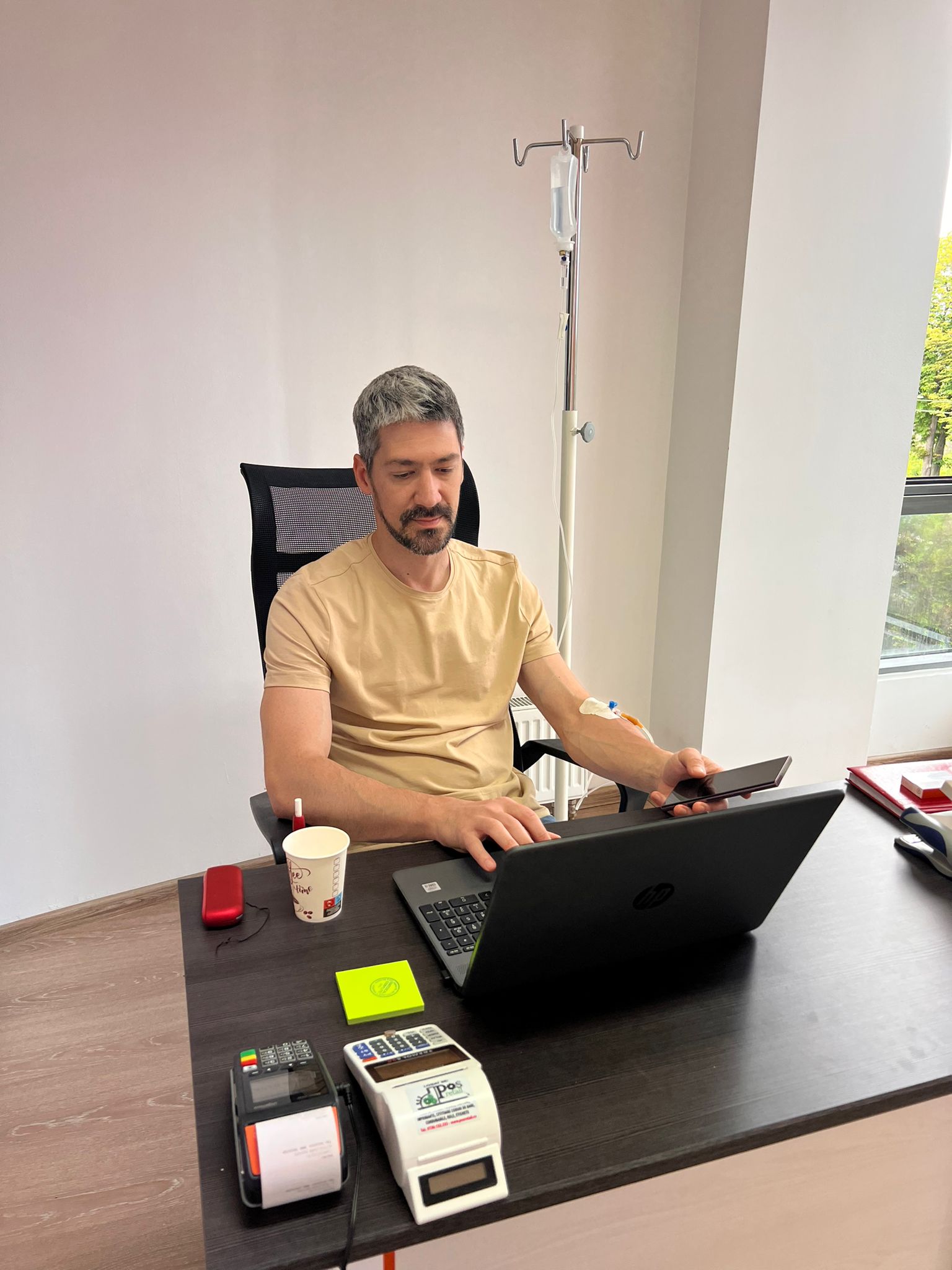 Îngrijire medicală la domiciliu în Brașov oferită de echipa Smedical